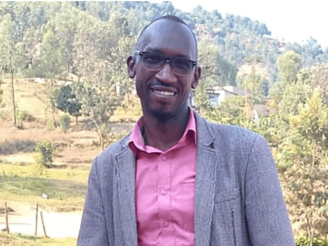 Sports Coach Mr. Chris Davis